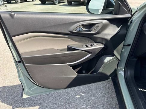 New 2026 Chevrolet Trax ACTIV w/ Driver Confidence Package FWD image 20