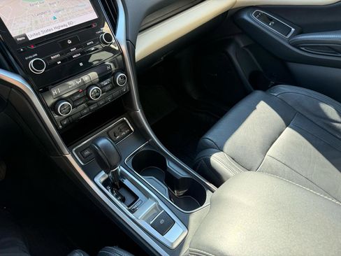 Used 2020 Subaru Ascent Limited w/ Technology Package image 13