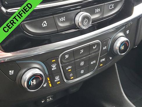 Used 2022 Chevrolet Traverse Premier w/ Redline Edition image 19