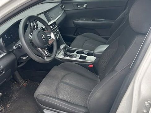 Used 2019 Kia Optima LX w/ LX 17" Wheel Package image 11