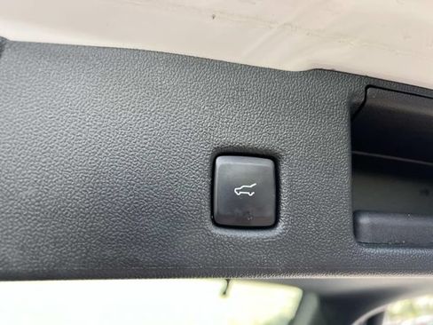 Certified 2024 Ford Escape Active AWD/4WD image 12