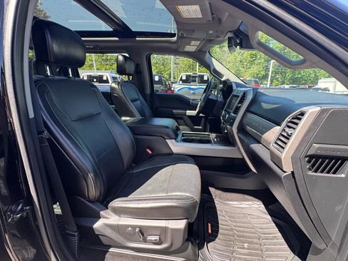 Used 2018 Ford F250 Lariat w/ Lariat Ultimate Package AWD/4WD image 38