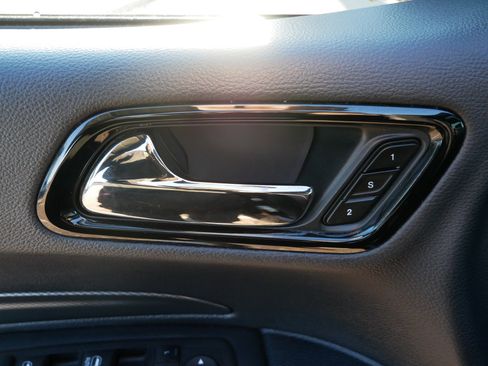 Used 2024 Dodge Durango GT AWD/4WD image 15