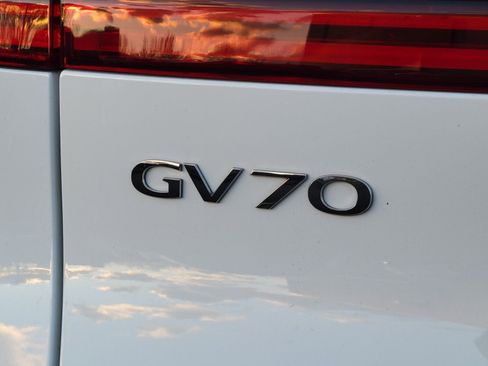 New 2026 Genesis GV70 3.5T Sport Prestige AWD/4WD image 11