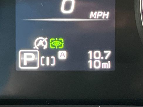 New 2026 Subaru Crosstrek 2.5i Limited w/ Crosstrek Mirror Package image 18