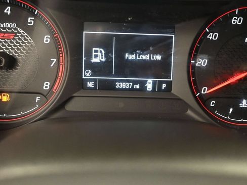 Used 2023 Chevrolet TrailBlazer RS FWD image 12