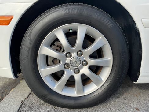 Used 2003 Lexus ES 330 image 26