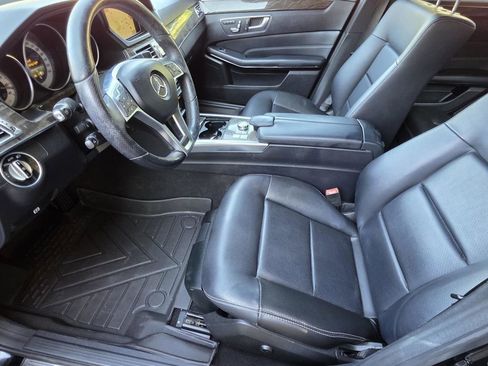 Used 2014 Mercedes-Benz E 350 Sedan w/ Premium 1 Package image 6