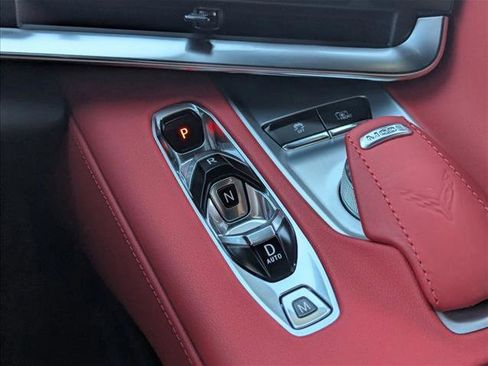 Used 2021 Chevrolet Corvette Stingray Preferred Cpe w/ 2LT image 12