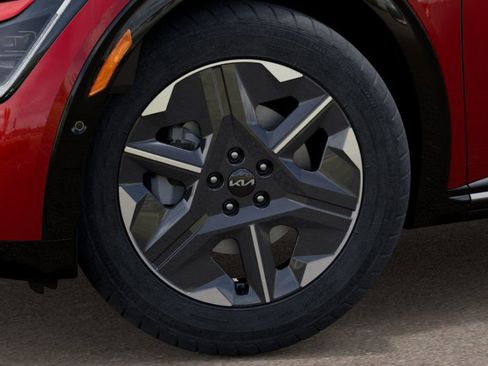 New 2025 Kia EV6 Light w/ Light LR Technology Package image 9