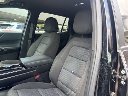 Used 2025 Chevrolet Equinox LT image 13