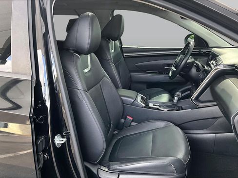 Used 2022 Hyundai Tucson SEL w/ Convenience + Premium Package FWD image 9