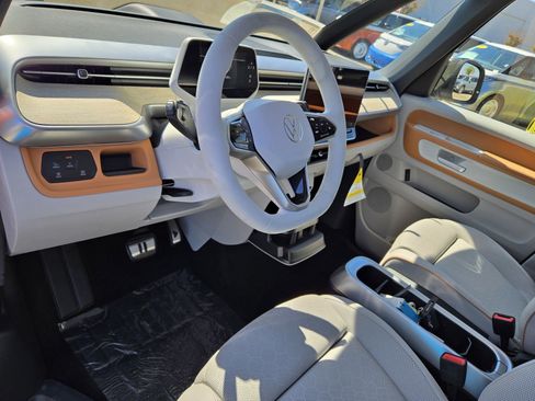 New 2025 Volkswagen ID. Buzz Pro S Plus image 10