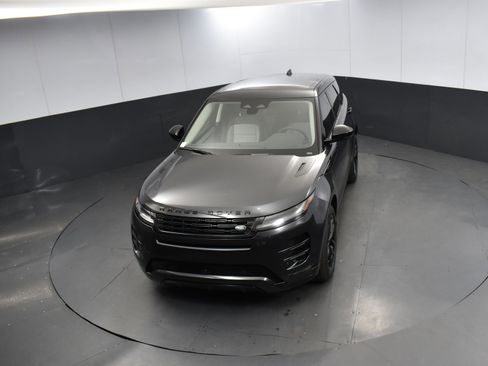 Used 2024 Land Rover Range Rover Evoque Dynamic SE image 37