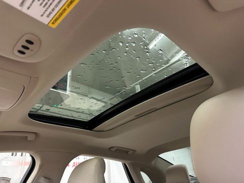 Used 2019 Lincoln MKZ Reserve w/ Reserve Plus Package image 25