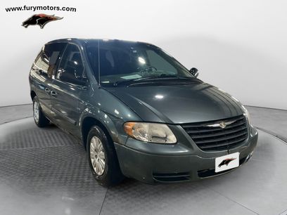 Used 2006 Chrysler Town & Country