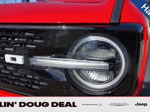 Used 2024 Ford Bronco Wildtrak image 11