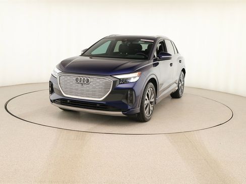 Used 2023 Audi Q4 e-tron Premium Plus w/ Premium Plus image 12