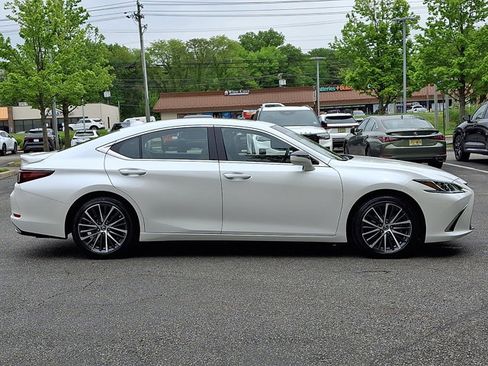 Used 2025 Lexus ES 350 w/ Premium Package FWD image 7