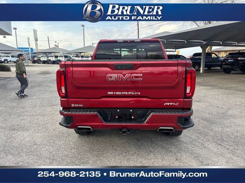 Used 2019 GMC Sierra 1500 AT4 w/ Off Road Performance Package image 6