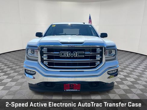 Used 2018 GMC Sierra 1500 SLT w/ SLT Premium Package AWD/4WD image 9