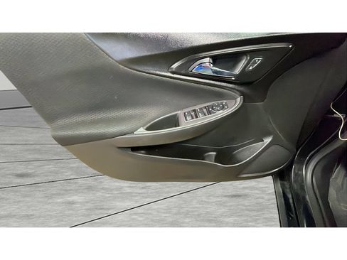 Used 2018 Chevrolet Malibu LS FWD image 10