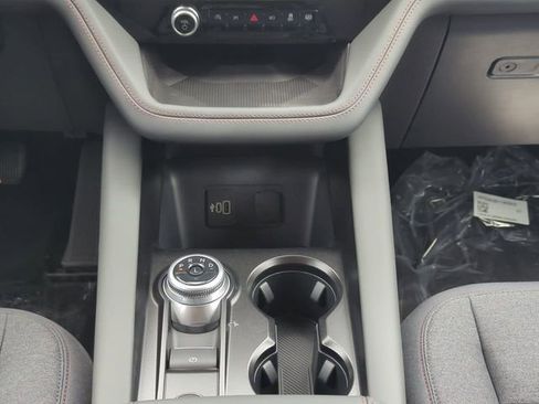 New 2026 Ford Explorer Active RWD image 18