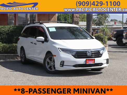 Used 2021 Honda Odyssey EX image 1