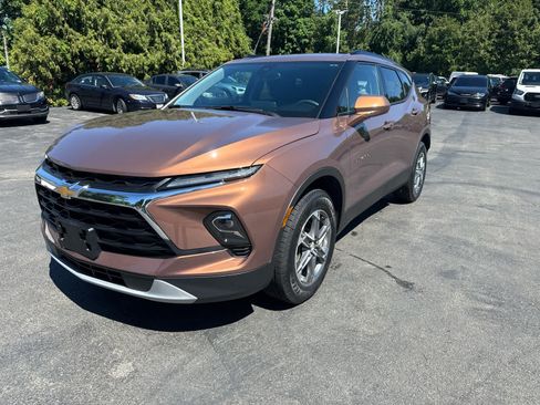 Used 2023 Chevrolet Blazer LT w/ Convenience Package AWD/4WD image 7