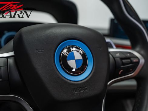 Used 2019 BMW i8 Roadster image 35