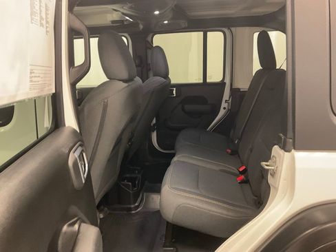 Used 2024 Jeep Wrangler Willys image 68