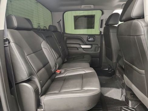 Used 2018 Chevrolet Silverado 1500 LT w/ All Star Edition image 32