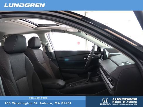 Used 2024 Honda Accord EX image 17