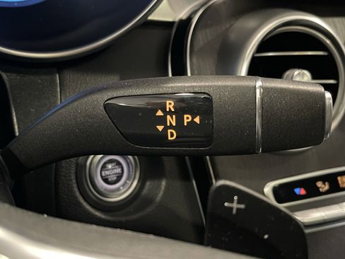 Used 2021 Mercedes-Benz GLC 300 4MATIC image 19