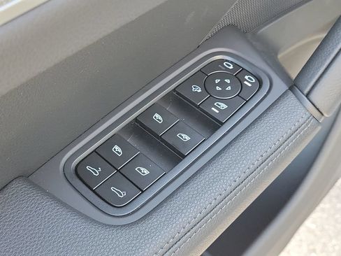New 2026 Porsche Cayenne AWD/4WD image 26