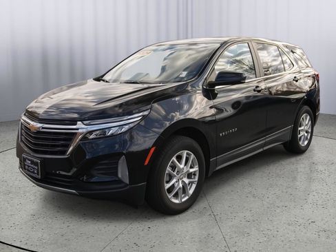 Used 2024 Chevrolet Equinox LT image 19