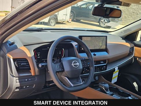 New 2026 Nissan Rogue Platinum AWD/4WD image 13