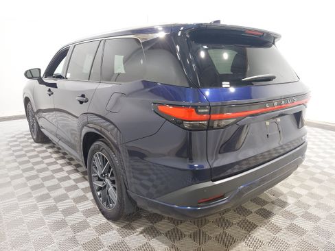 Used 2025 Lexus TX 350 AWD image 2