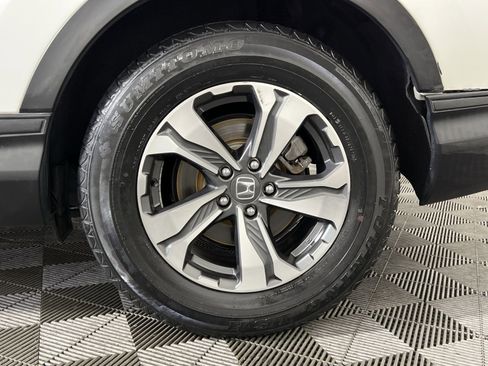 Used 2018 Honda CR-V LX image 12