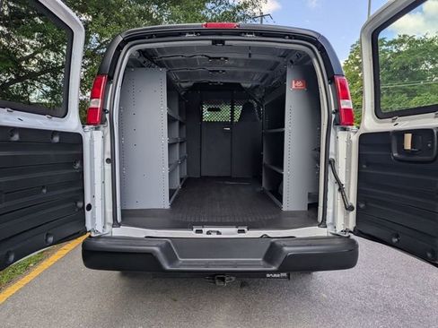 New 2026 Chevrolet Express 2500 w/ Driver Convenience Package RWD image 19