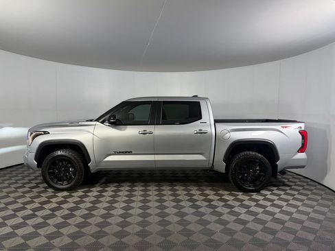 Used 2025 Toyota Tundra Limited w/ TRD Off-Road Package AWD/4WD image 9