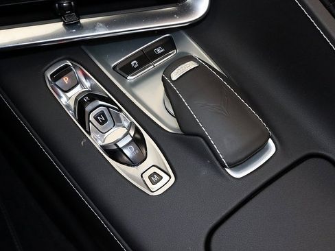 Used 2023 Chevrolet Corvette Stingray w/ Z51 Performance Package image 19