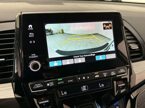 Used 2023 Honda Odyssey Elite image 20