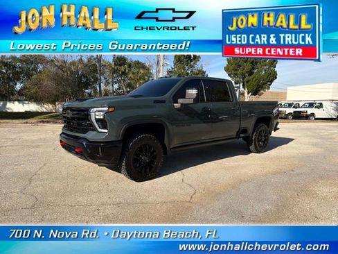 Used 2025 Chevrolet Silverado 2500 LTZ w/ Trail Boss Package image 2