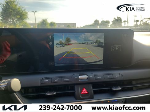 New 2025 Kia K4 FWD image 28