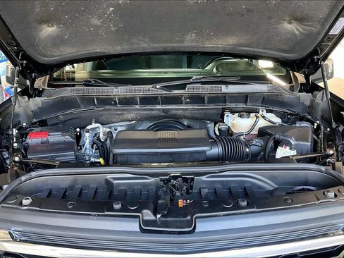 Used 2025 Chevrolet Silverado 1500 LT RWD image 27
