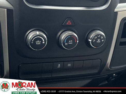 Used 2018 RAM 1500 Classic SLT image 22