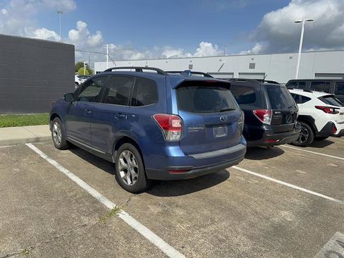 Used 2018 Subaru Forester 2.5i Touring image 4