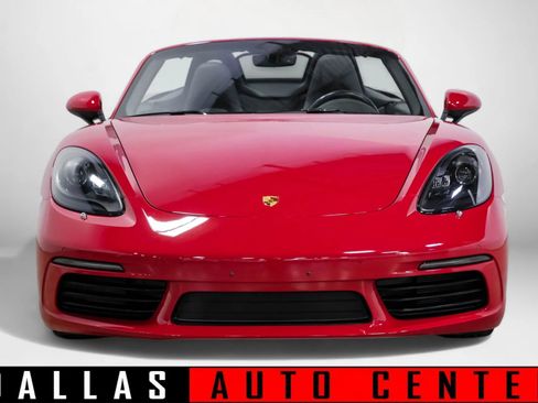 Used 2020 Porsche 718 Boxster image 3