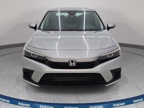 Used 2023 Honda Civic EX image 3